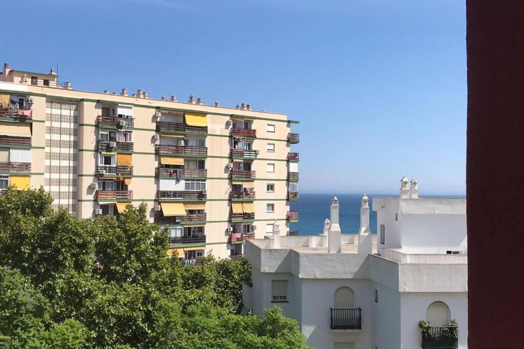 Estudio Ed Jupiter Benalmadena Bagian luar foto