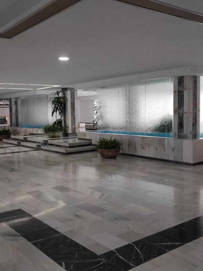 Estudio Ed Jupiter Benalmadena Bagian luar foto